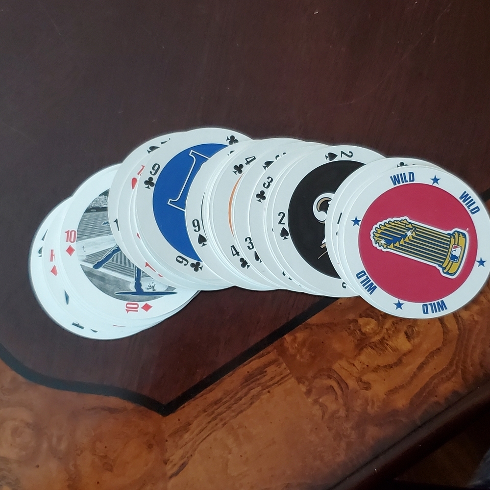 MLB Round Playing Cards - Picture 4 of 5